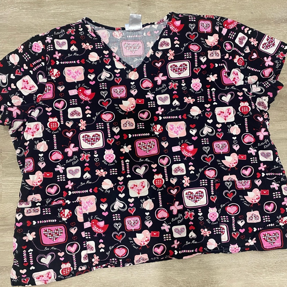 Smart Scrubs Kids Pajama Top - Black and Pink Heart Print